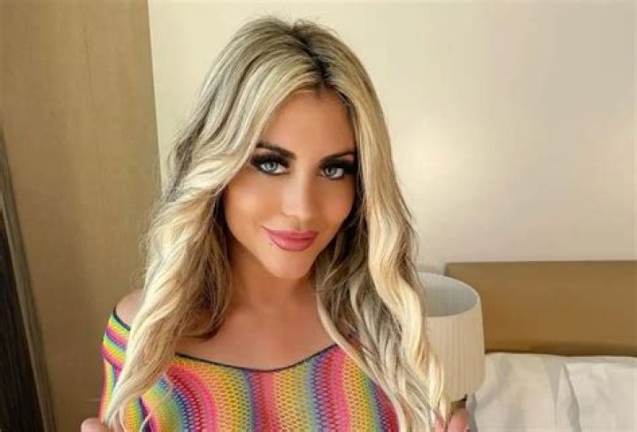 Carla Boom Wiki, Bio, Net Worth, Height, Age & More