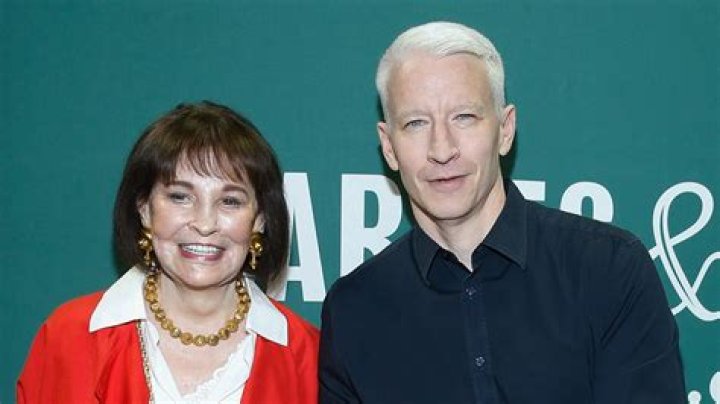 
How Much Money Does Gloria Vanderbilt Make? Latest Income Salary
