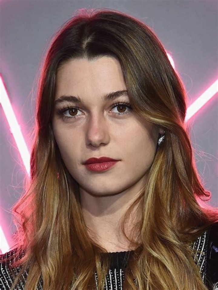 Mathilde Ollivier Wiki, Age, Boyfriend, Height, Net Worth, Family & More