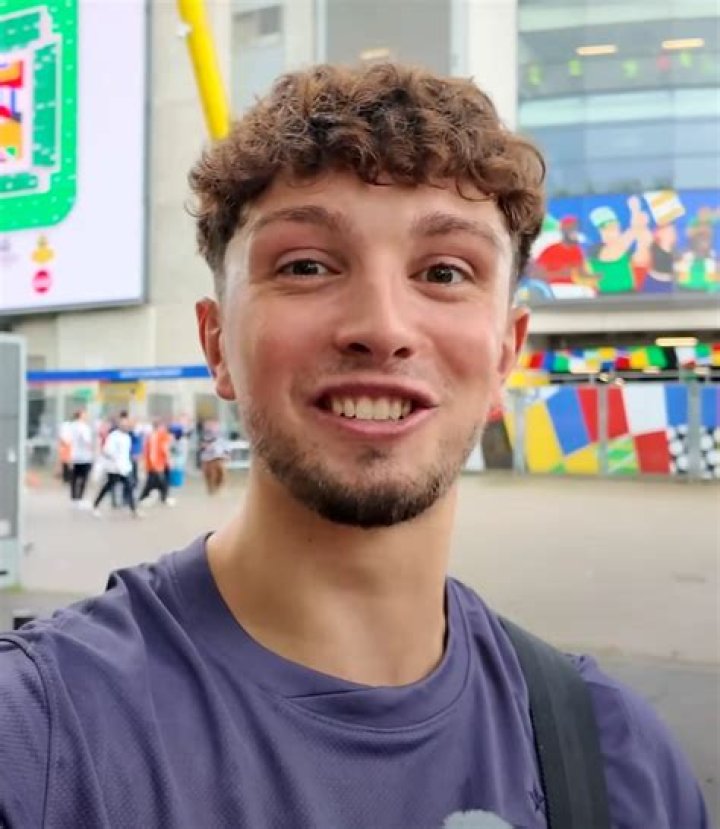 Morgz [Youtuber] Net Worth, Wiki, Height, Weight, Age & More