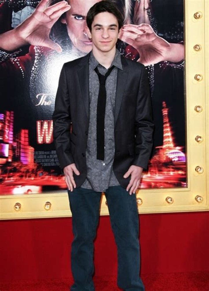 Zachary Gordon Height Weight Shoe Size Body Measurements Stats